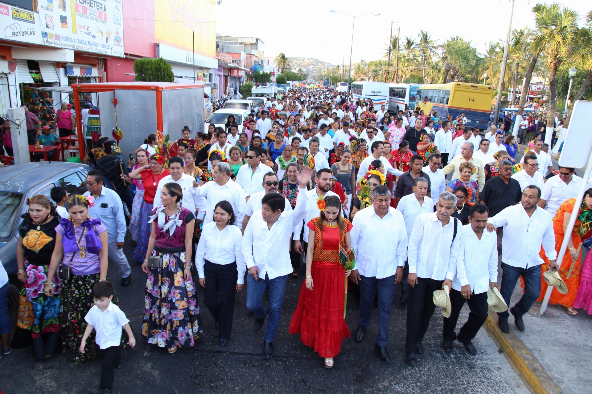 Conmemoración De Los 117 Años De Municipio Libre De Salina Cruz E Periódico 6664