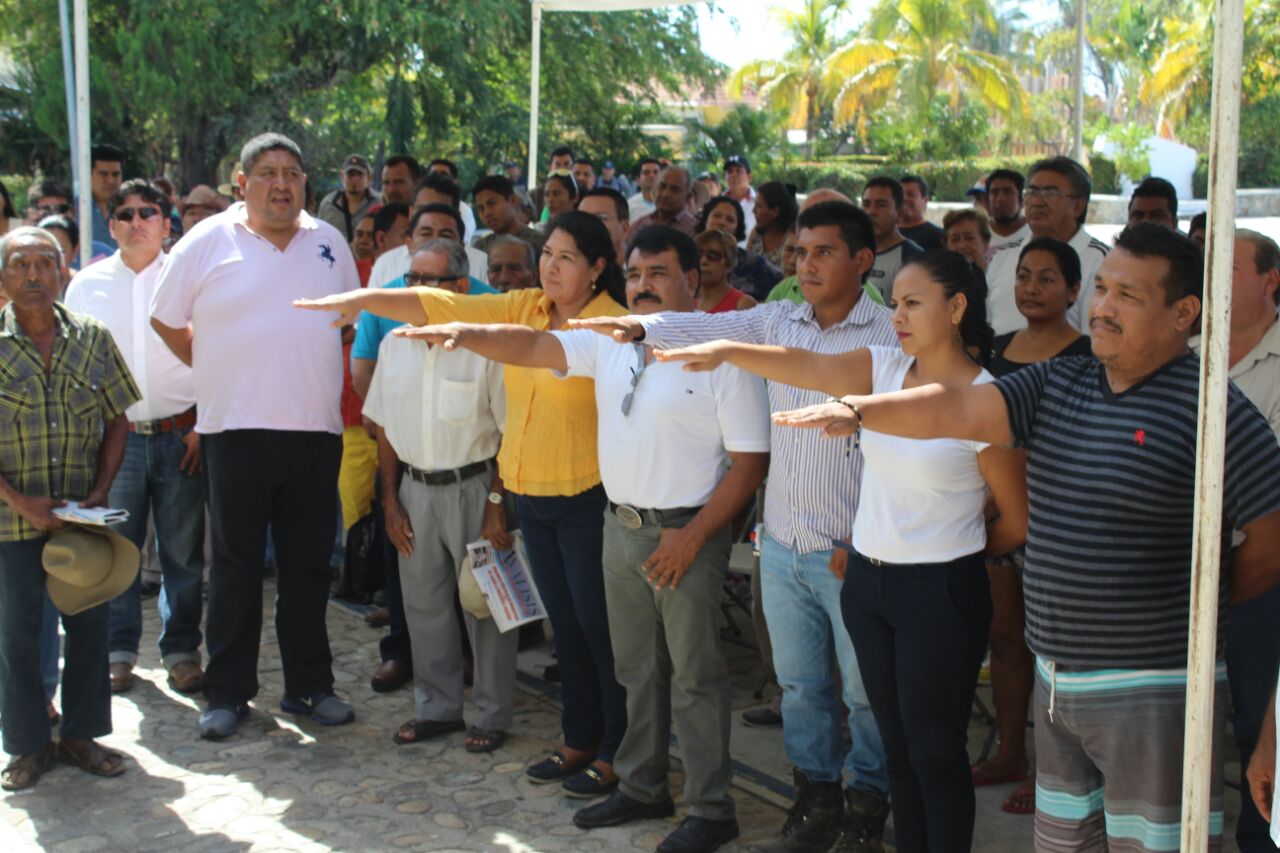 Prometen un Puerto Escondido libre de bloqueos: Consejo de ... - e-oaxaca Periódico Digital de Oaxaca