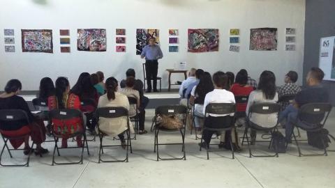 Imparten charla sobre la historia de Oaxaca de Juárez 